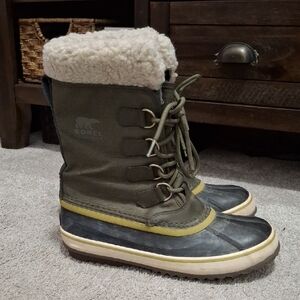 Sorel Winter Carnival Boot Peatmoss Green Olive Winter Boots Size 9 Outdoor Snow